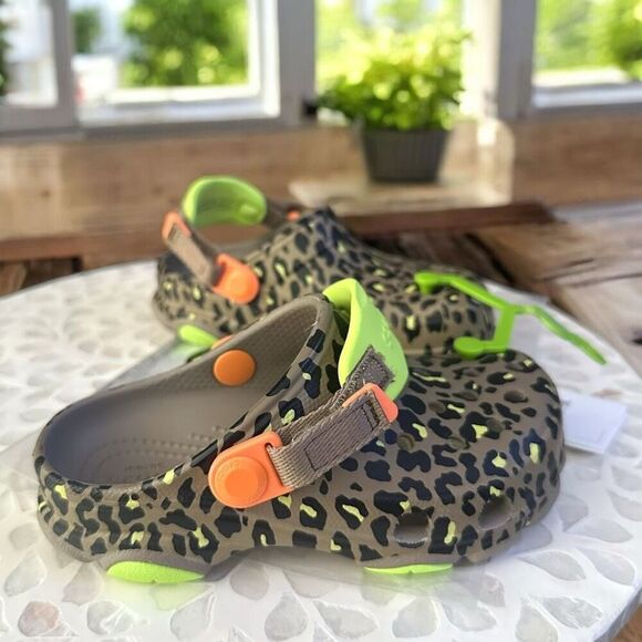 CROCS  All-Terrain Far Out Clog Slip On Sandal Water Shoe - Picture 1 of 12